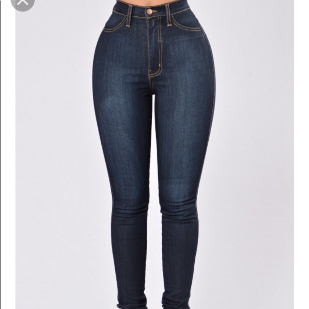 High Waisted Fashion Nova jeans in dark wash